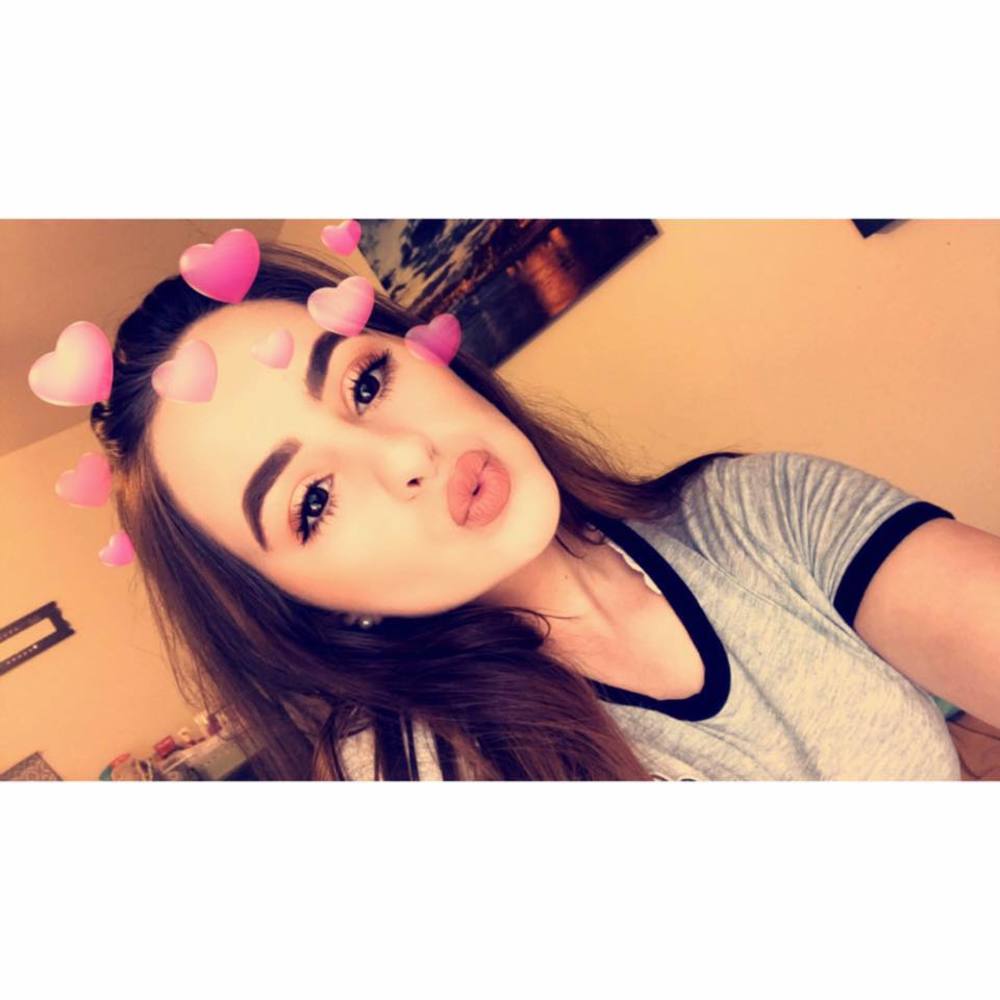 Meet your Posher, Marissa